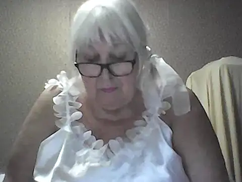 Alexia64231 live cam preview