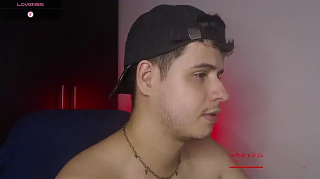 BjornSteel live cam preview