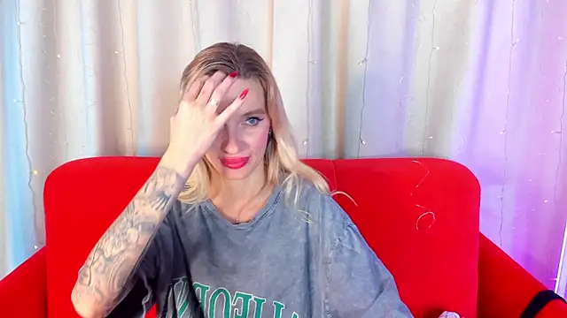 AlinaLovelyX