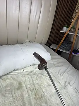 sandramilerr (F young) - anal torso riding