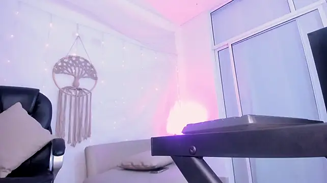 Ginni_charlotte