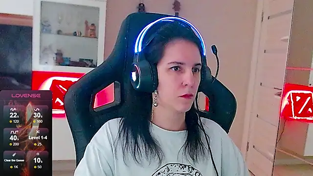 Irwi_Tomboy live cam preview