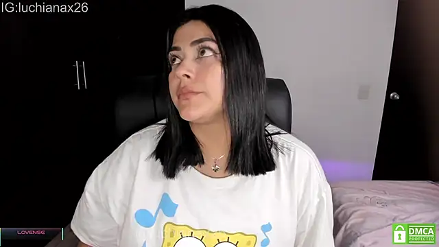 lucy2606 live cam preview