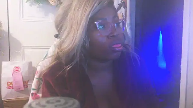 nastydianastrips live cam preview