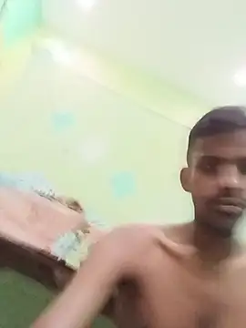 PlayfulBoy_01 live cam preview
