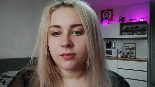 IsaWhitton white cam room online