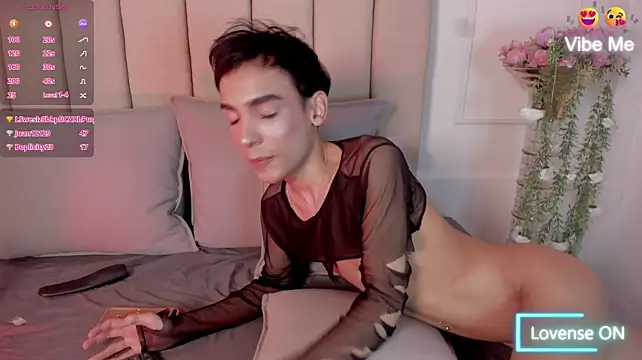 andy_vergara1 (M twink) - Bouncing my hard bigcock on ur face✨