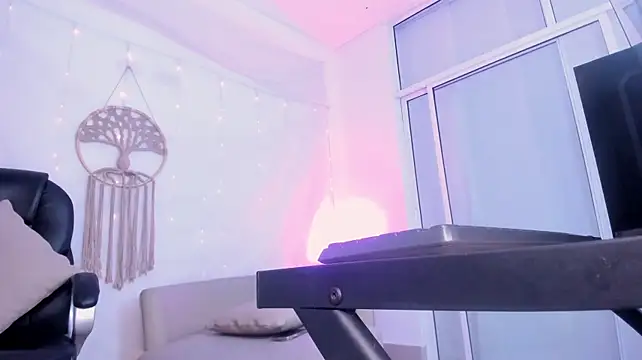 Ginni_charlotte