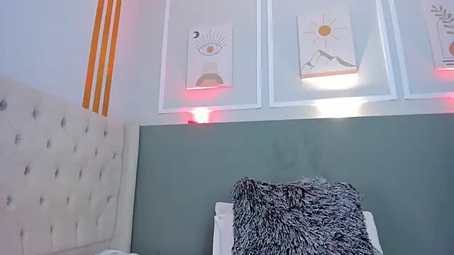 LilithAllenn live cam preview