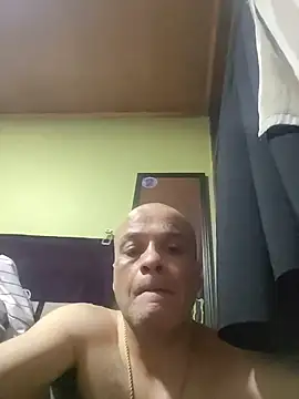 Chris_12_