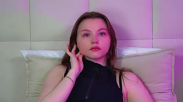 KeiraAsti