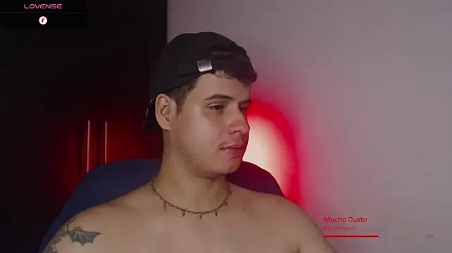 BjornSteel live cam preview