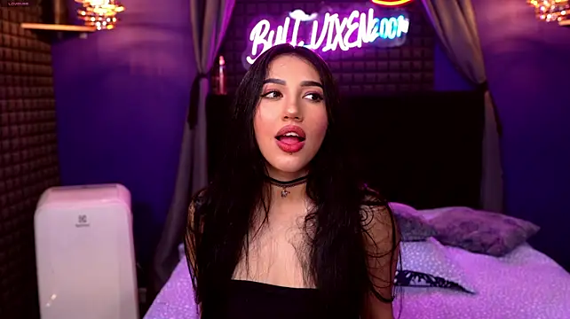 bull_vixen2001 live sex cam