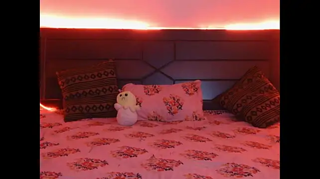 Iam_sujjii live cam preview