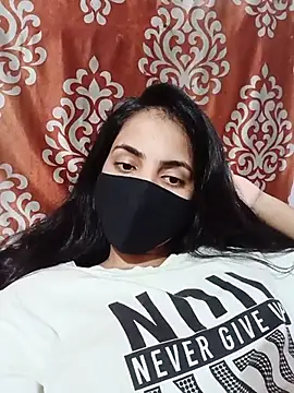 Sandhya_77 Live Webcam on Stripchat