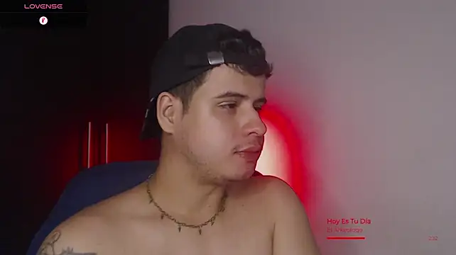 BjornSteel live cam preview