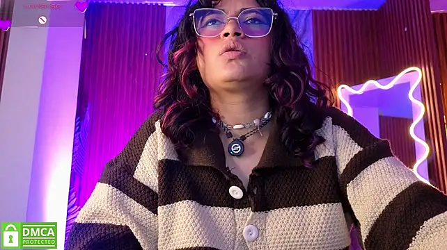 kristen_tay