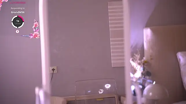 Emmiellee live cam preview