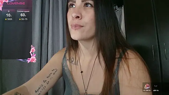 ImSophieFox live cam preview