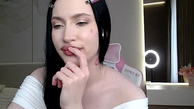 JenniferQueen11