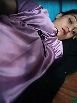 Immagine dello stream di Shivani_love1 su stripchat