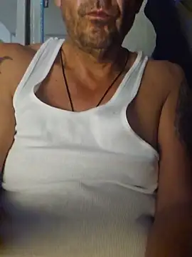 Pumpndeep live cam preview
