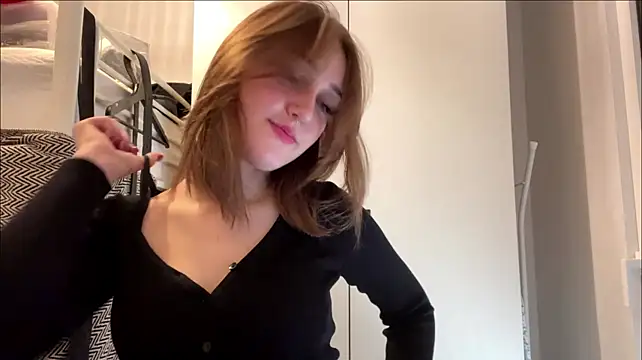 sereneglowz live cam preview