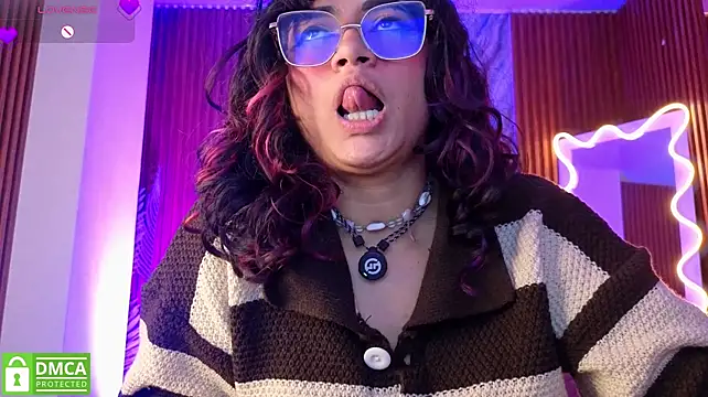 kristen_tay