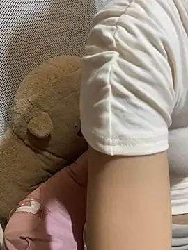 Mina048