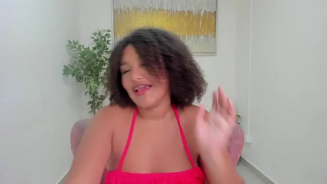 Nelia_Rose