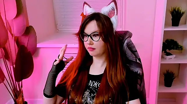 CarolGiggly live cam preview
