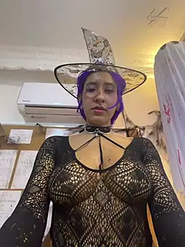 Violet_rousse7 live cam preview