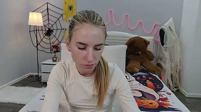 DeboraHorny