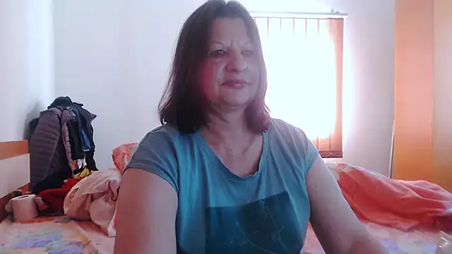 ExtasyMature live cam preview