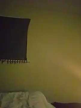 Freakydeafgirl live cam preview