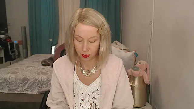 LuxuryNika