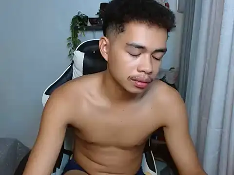 curlyasian_njxx (M twink) - jerking