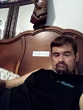 Heezacutie13 live cam preview