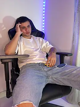 Liam_Mateo