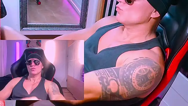 MattSteelX live cam on StripChat