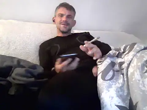 Cambitchboy live sex cam