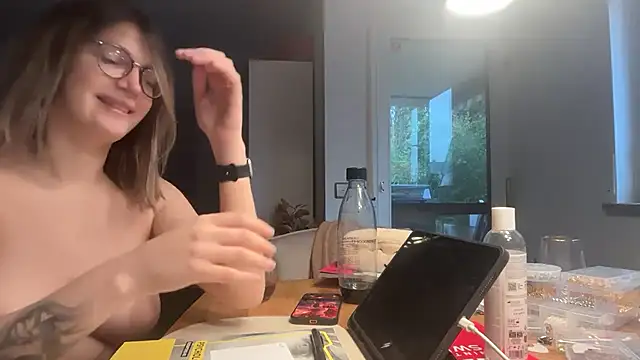 nikacyberslut