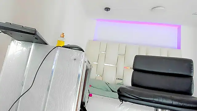 horny-eliannis (T young) - show penis cum as dildo party deirty 🔥