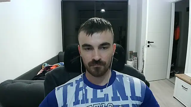 mu5clemania2 Momentaufnahme des Live-Raums auf Stripchat