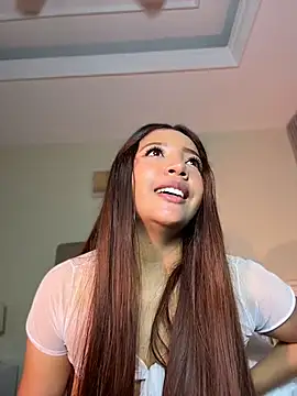 Pushaina__1 webcam
