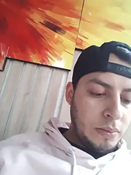 Jonath_1 live cam on StripChat