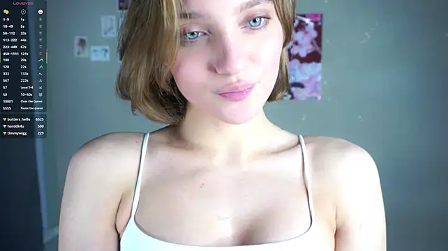 ElvinaBusuttill live sex cam