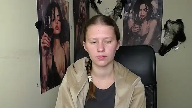 StellaCRL live cam on StripChat