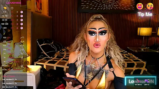 HorseCockDivine live cam on StripChat