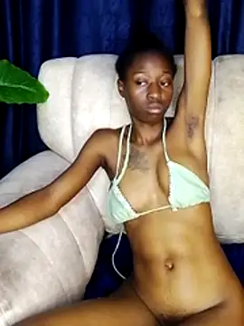MyrahEbony live cam on StripChat